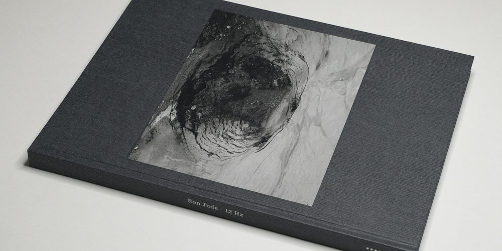 絶版 twelvebooks Ron Jude 写真集 libraryman Jude12_00-1000x500.jpg